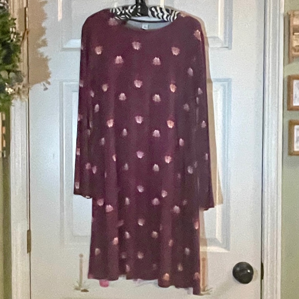 Old Navy Burgundy Dress (above the knee)